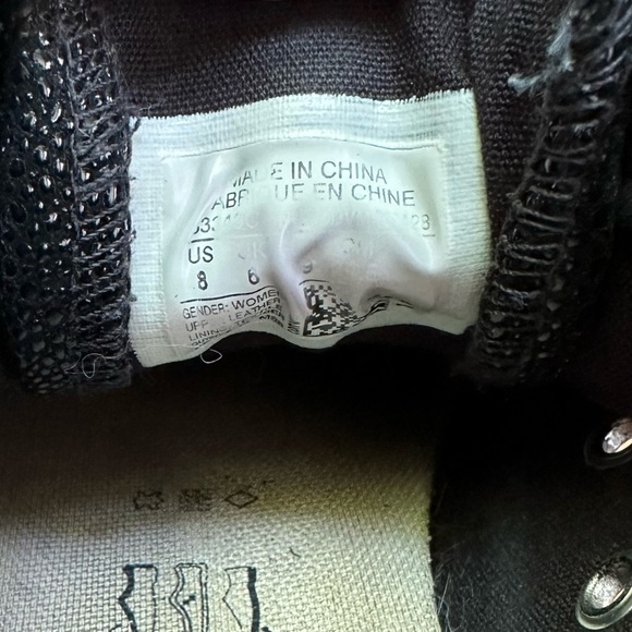 Converse Chuck Taylor All Star Stingray Metallic Ox Sneakers - Picture 7 of 7